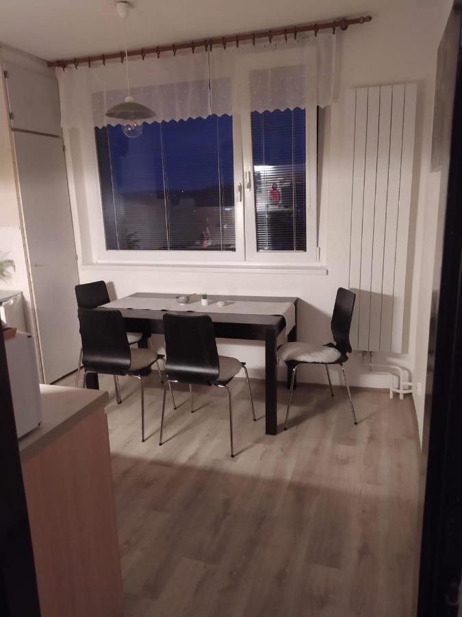 Byt Pro Dva Daire Blansko Dış mekan fotoğraf